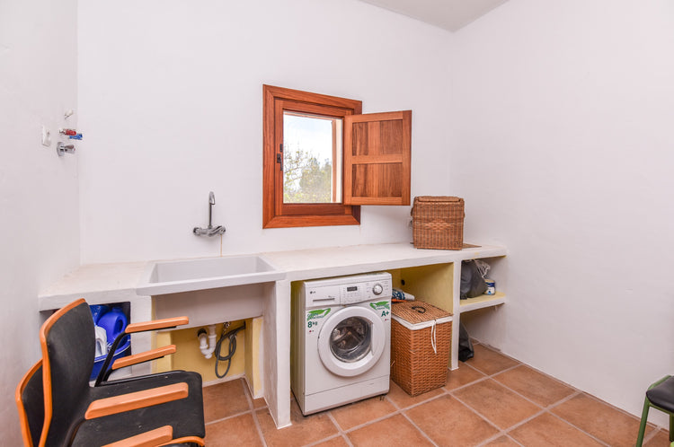 Spacious Finca with 3 Bedrooms and Huge Potential, Santa Gertrudis