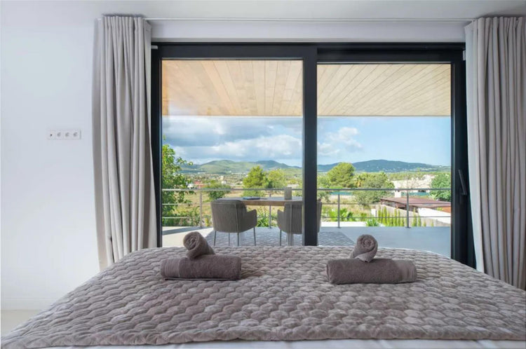 5 Bedroom Villa with Touristic license in Can Ramon