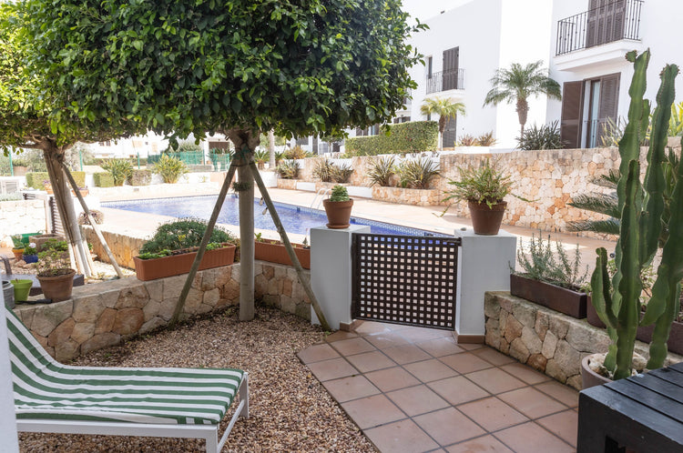 SOLD - Contemporary 3-Bedroom Modern Townhouse, San Carlos
