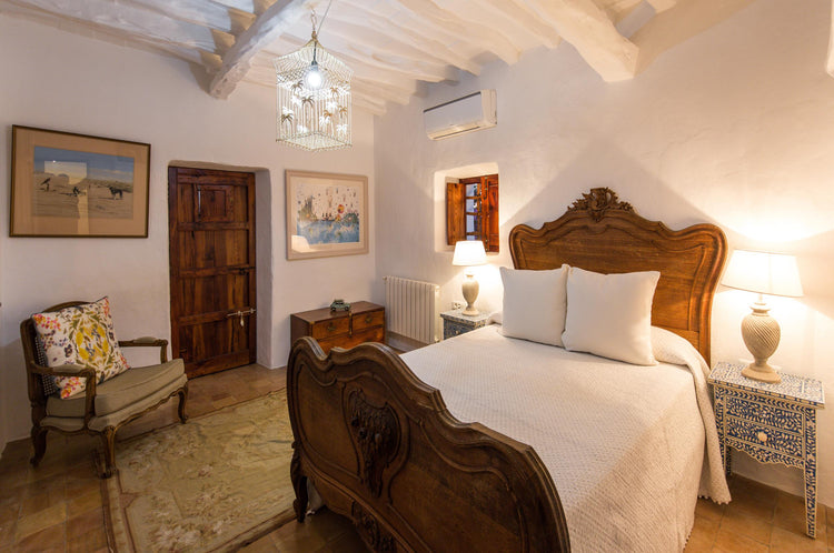 Beautiful 8-bedroom country home near San Lorenzo