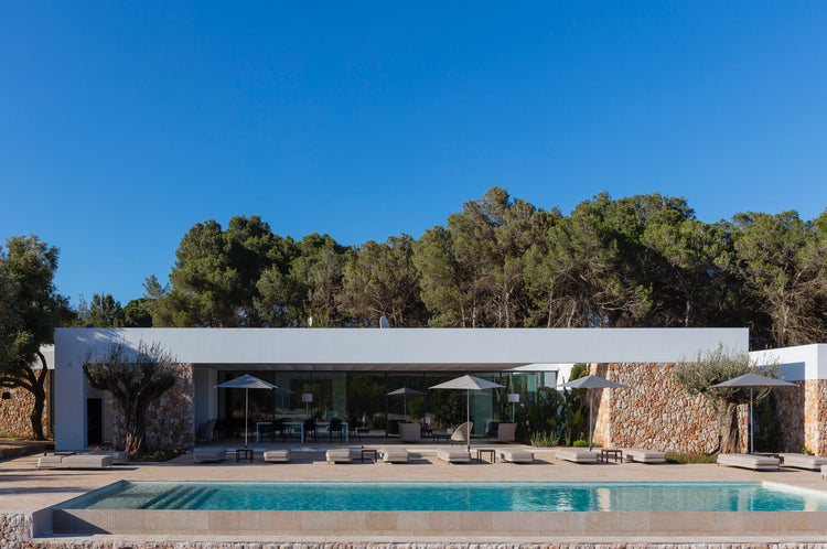 Villa Estate