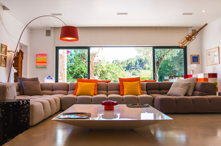 Contemporary 4-bedroom villa with licence, San Rafael