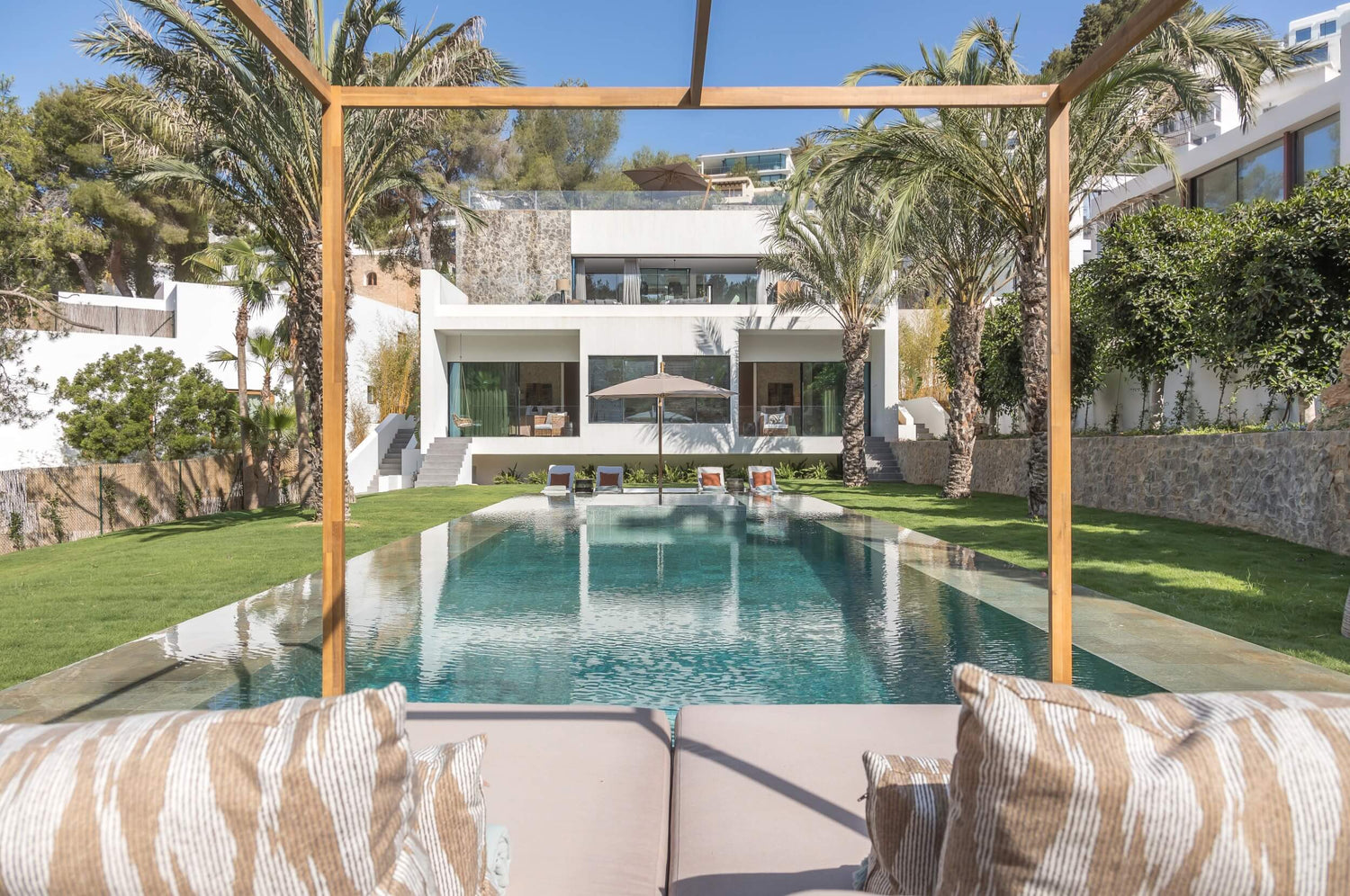 A Chic Bali-Inspired Oasis with Breathtaking Views