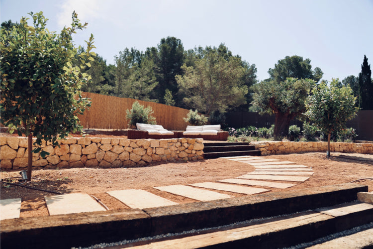 Contemporary property set in the exclusive Roca Lisa area