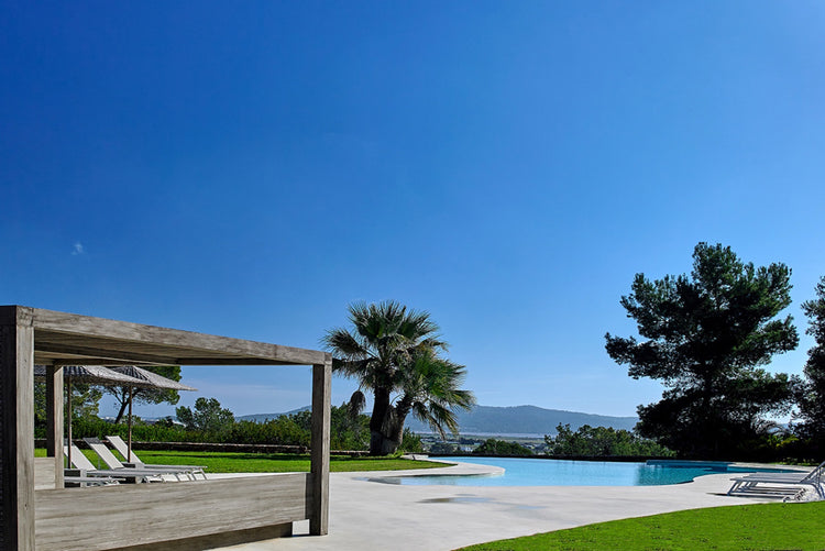 Villa Falcon