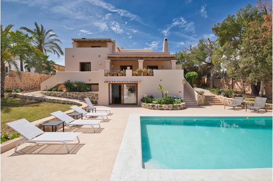 Enchanting 4-bedroom Mediterranean garden villa, Cala Vadella