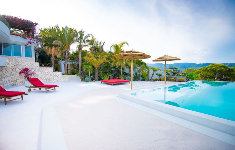 Eye-catching, contemporary villa overlooking Cala Tarida