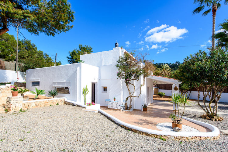Pretty detached house in a coveted position near Salinas beach